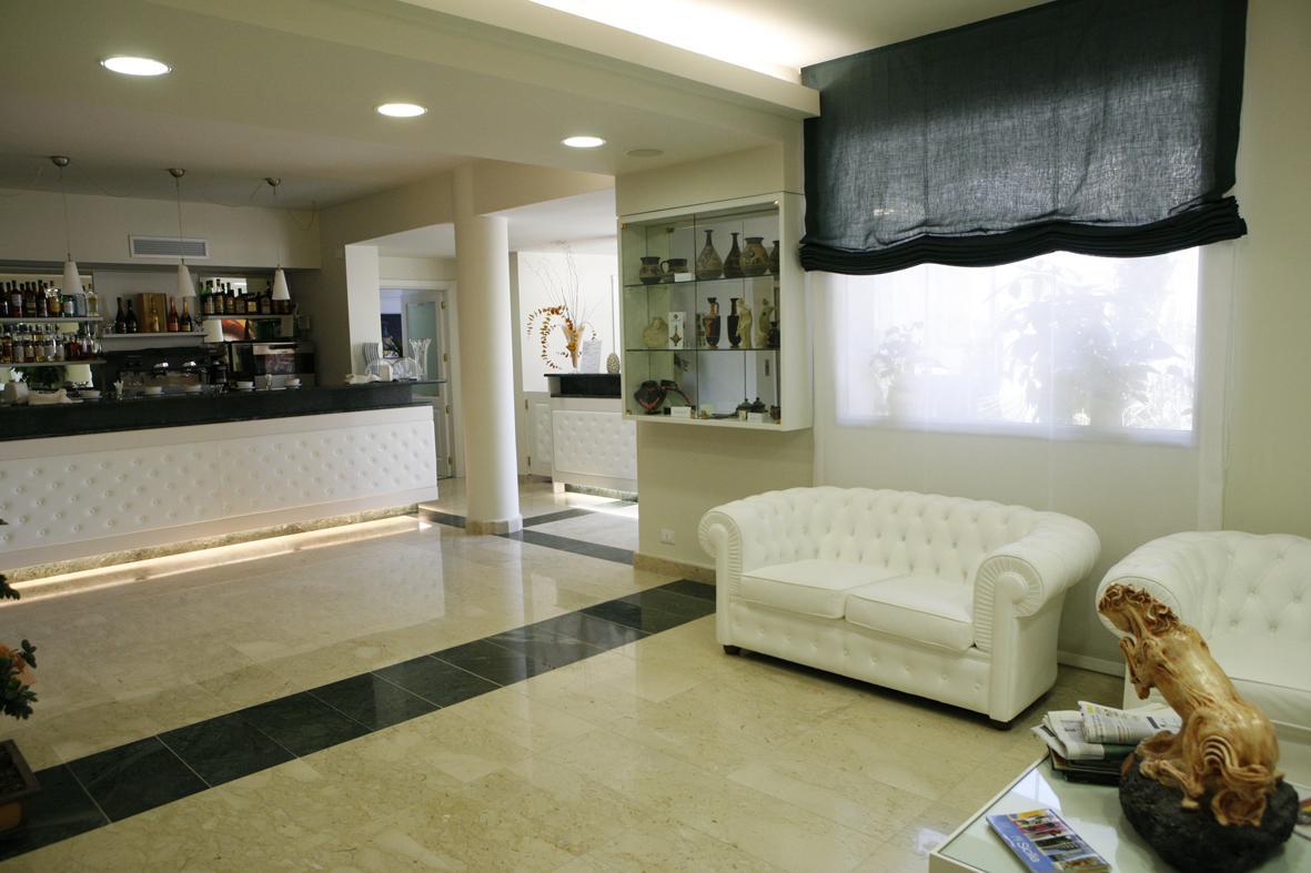 Kento Park Hotel Centuripe ภายนอก รูปภาพ